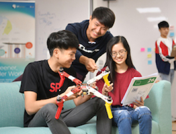 新加坡理工学院在新加坡最受推崇